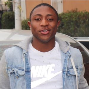 Meet your Posher, Dennis